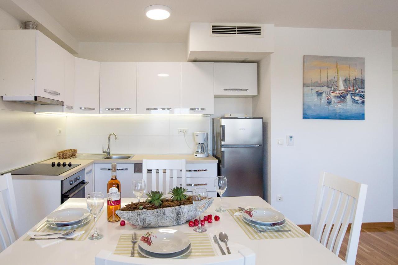 Apartments Mattea Makarska Extérieur photo