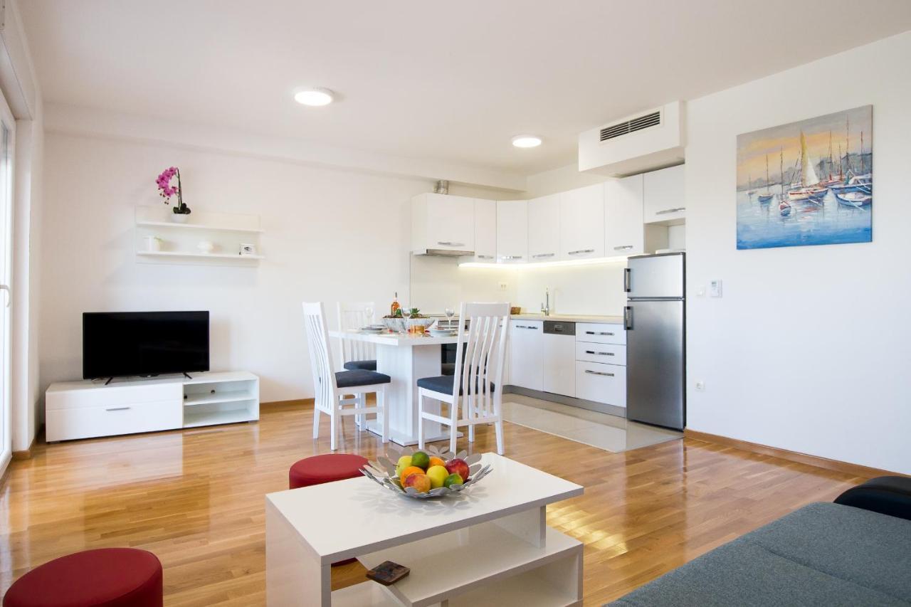 Apartments Mattea Makarska Extérieur photo