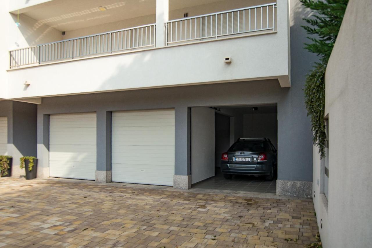 Apartments Mattea Makarska Extérieur photo