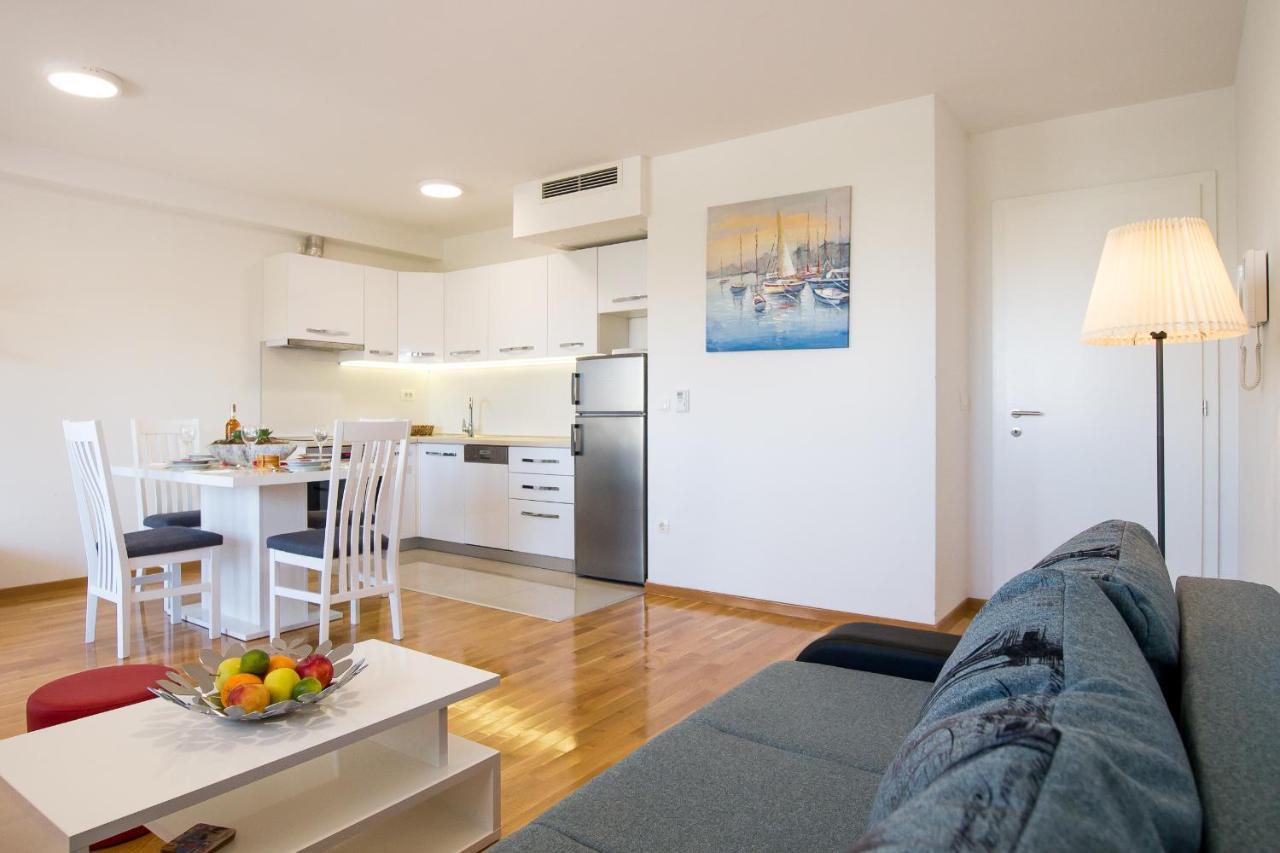 Apartments Mattea Makarska Extérieur photo