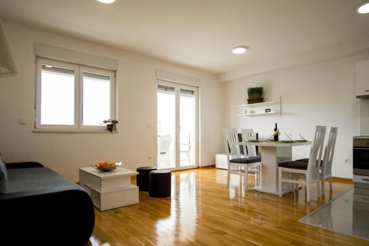 Apartments Mattea Makarska Extérieur photo