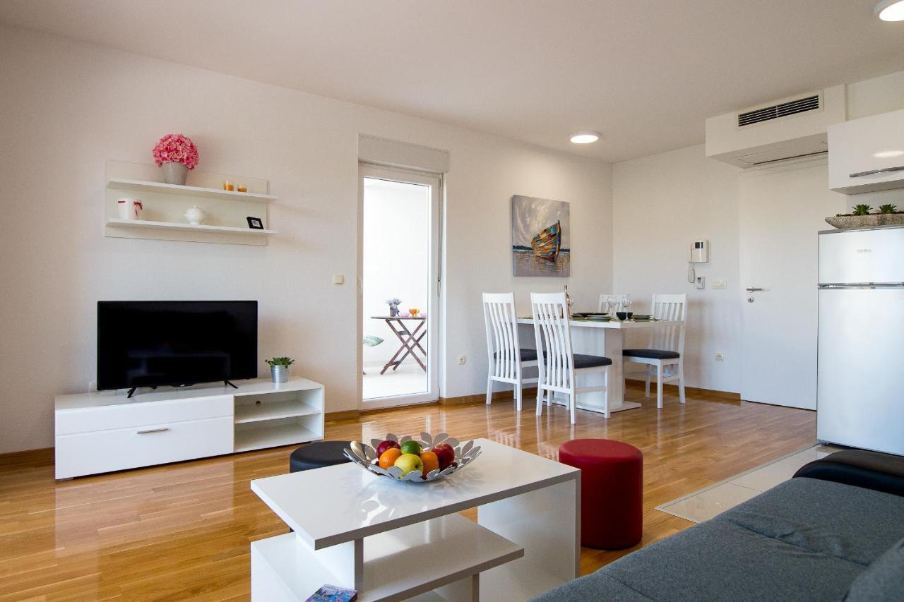 Apartments Mattea Makarska Extérieur photo