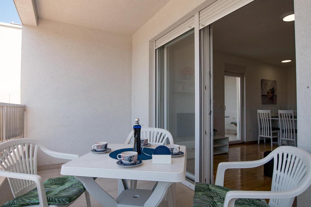 Apartments Mattea Makarska Extérieur photo