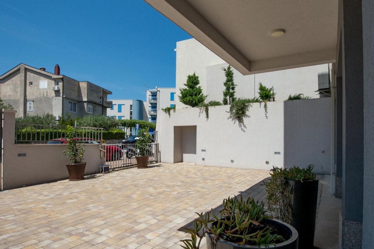 Apartments Mattea Makarska Extérieur photo